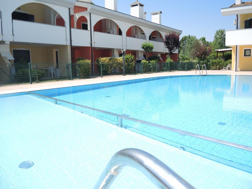 Villaggio Leopardi Bibione Esterno foto